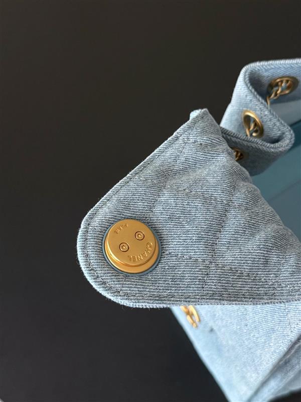 2026131204557448 900